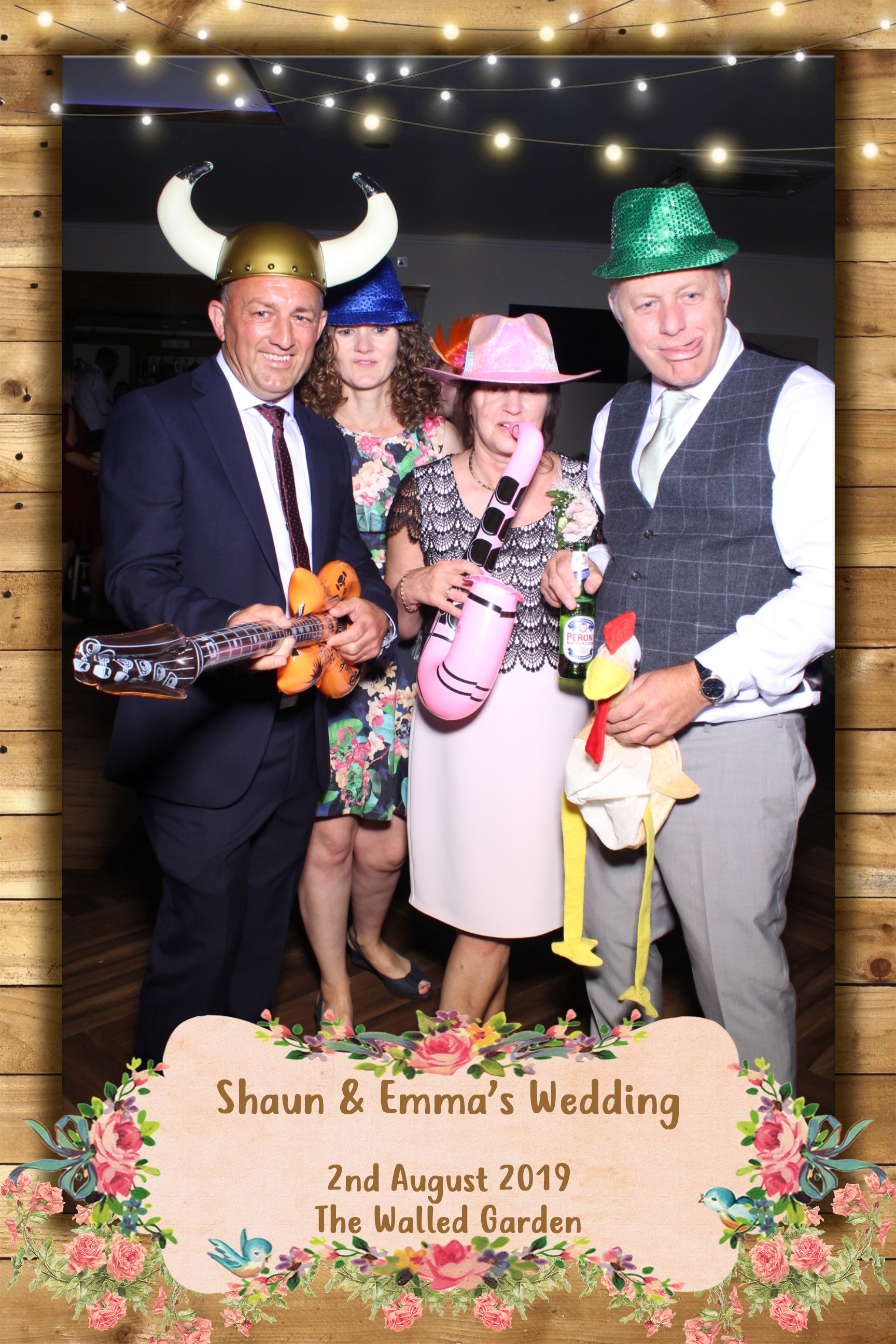 Shaun and Emma's Wedding | View more photos from the event at images.mobile-photo-booth.com/u/MobilePhotoBoothUK/Shaun-and-Emmas-Wedding